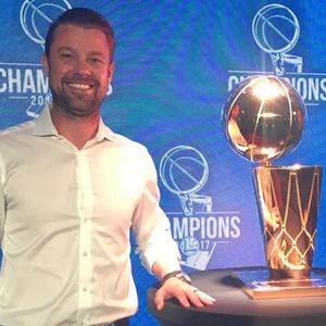 Meet your Posher, Ian